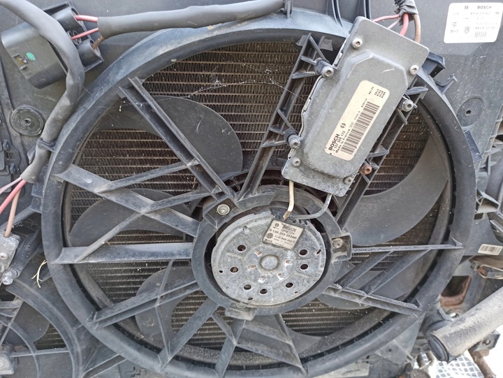 фото №15, Audi q7 4l 3.0 tdi pas переднє підсилювач лобове комплектні