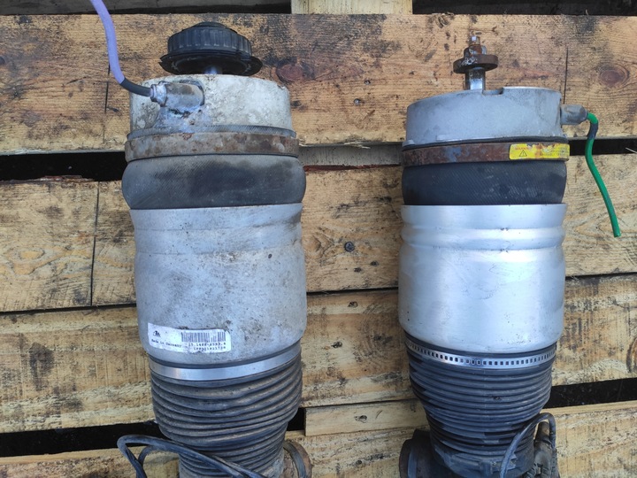 фото №12, Audi q7 4l 3.0tdi амортизатор пневматический воздушная подушка левый правые перед комплект