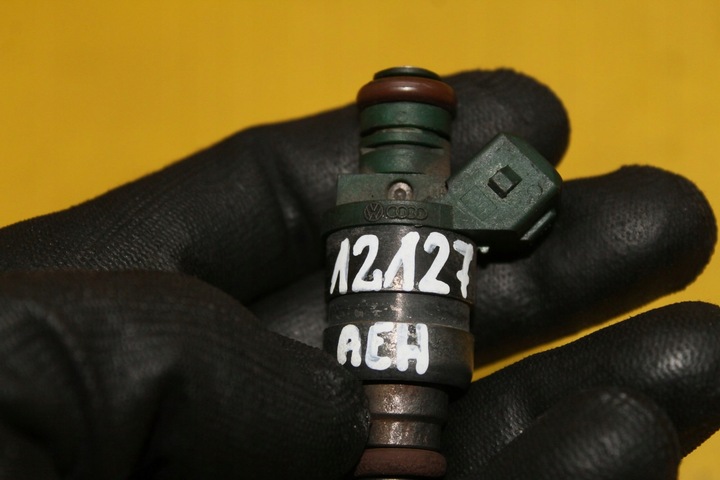 фото №7, Инжектор 037906031aa golf iv a3 8l 1.6 b aeh