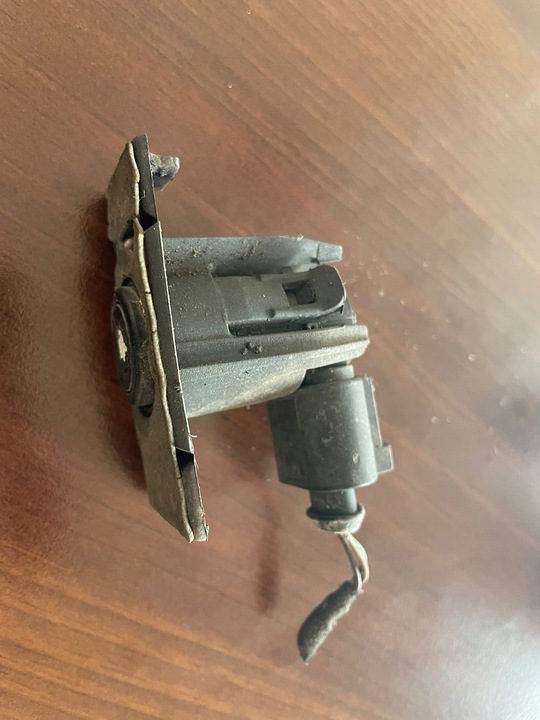 фото №3, Датчик pdc audi a8 d3 з корпус + штекер