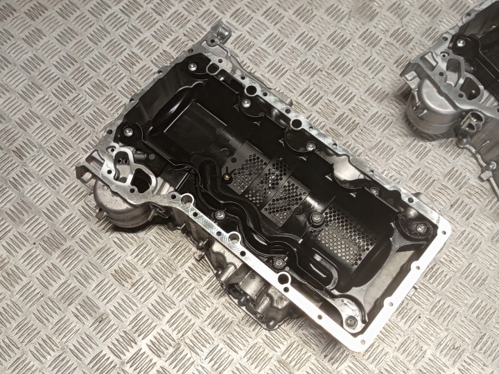 фото №13, Bmw (oem) 9845700 5' g90 m5 x5 g05 lci x6 g06 lci верхня запчастина піддон масляної