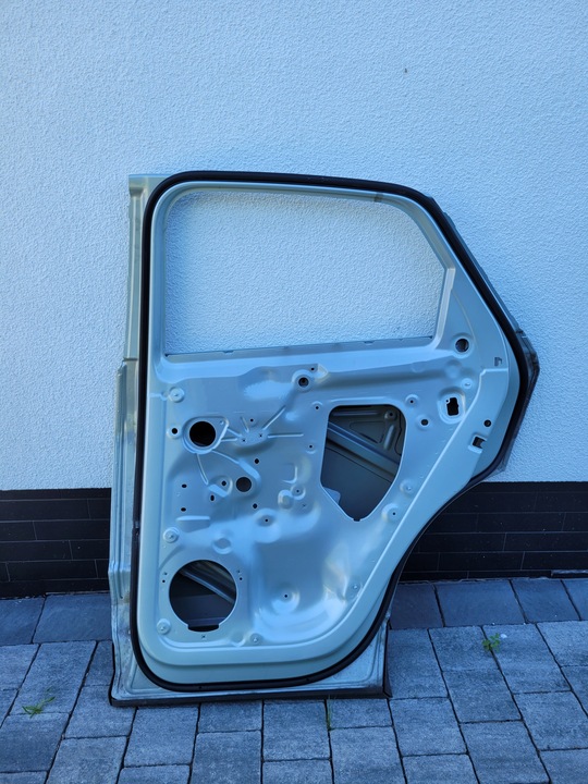 фото №4, Audi q3 83a дверь правые правые задние зад sportback