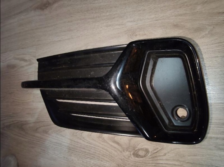 фото №12, Кріплення праве наконечники вихлоп volvo xc90 2016-2021 oem/oe 31383838