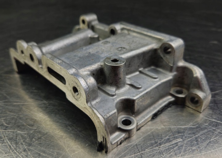 фото №5, Корпус грм audi vw 3.0 tdi crt 059109122ak