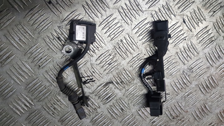 фото №9, Audi a8 d3 датчик ускорения 4e0616575j 4e0616576j левый правый