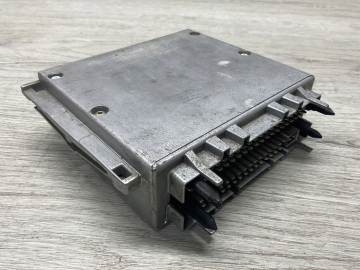 фото №11, Блок управления двигателем (ecu) перед mercedes-benz s w140 0125456032