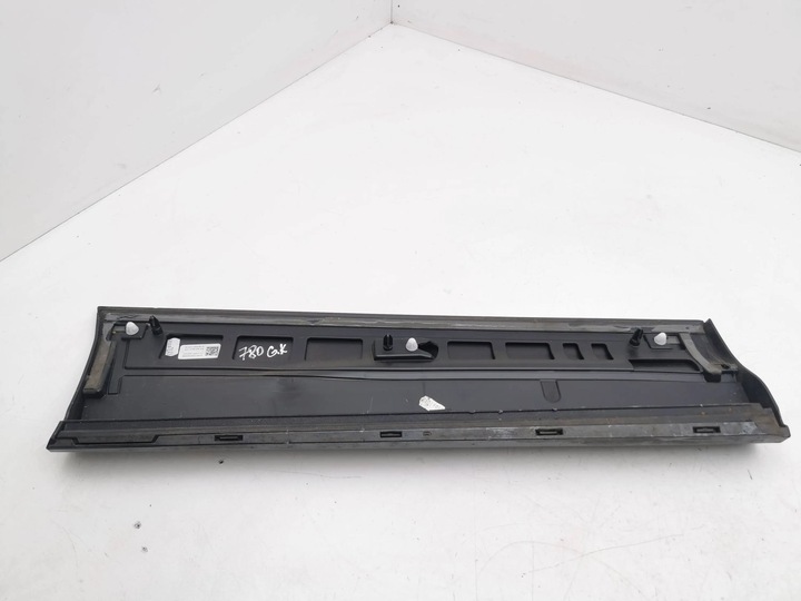 фото №6, Audi q2 - 2022 левая сторона планка дверь задних