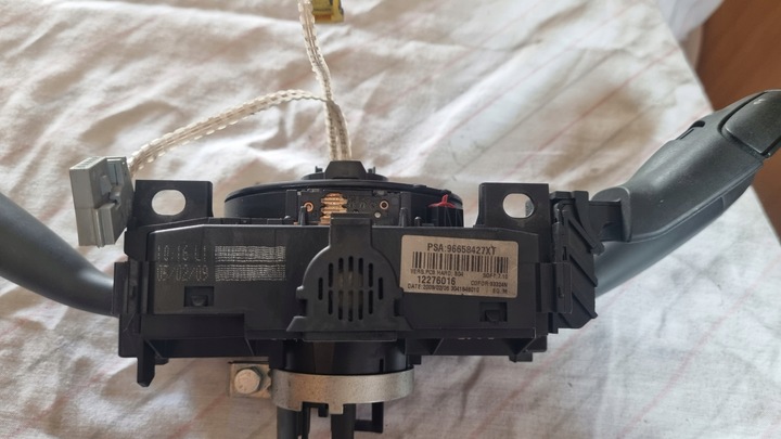 фото №10, Переключатель комбинированный citroen berlingo peugeot partner iii 96658427xt