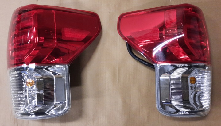 фото №10, Toyota tundra 2007-14 лампы led зад