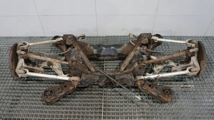 фото №7, Балка підрамник колиска підвішування зад задні поворотна опора ступиця infiniti q50 2.2