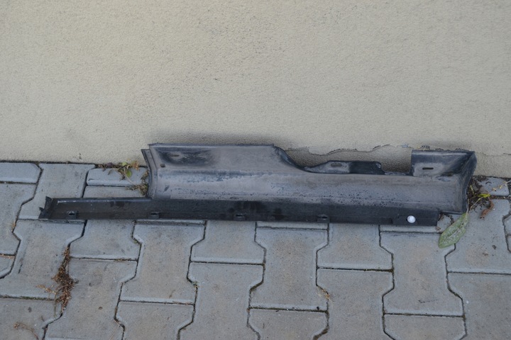 фото №3, Ford оригинальный номер am51-r10155a накладки пороговые