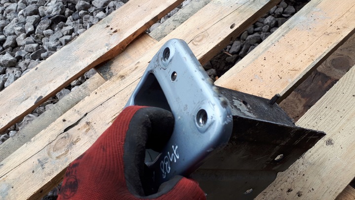 фото №11, A4 b8 лонжерон правая правые перед lx7v a5 s4 s5