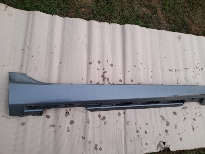 фото №1, Планка пороговая правая volvo v40