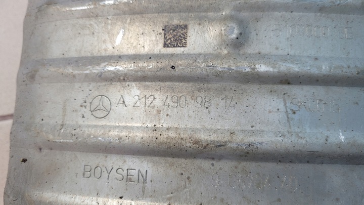 фото №8, Mercedes w218 cls 350 15r вихлоп глушник каталізатор середній a2124909814