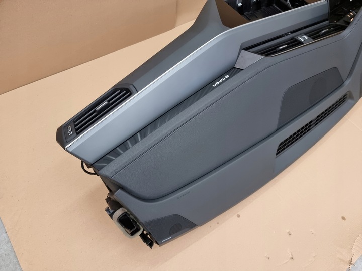 фото №8, Панель консоль audi etron 4ke hud кожа демонтаж оригинал комплект !!!