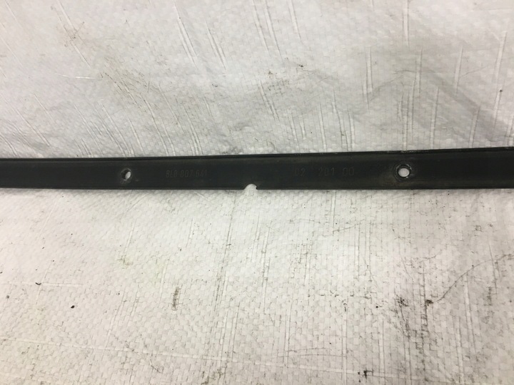 фото №14, Audi a3 8l ползун крепление бампера 8l0807641