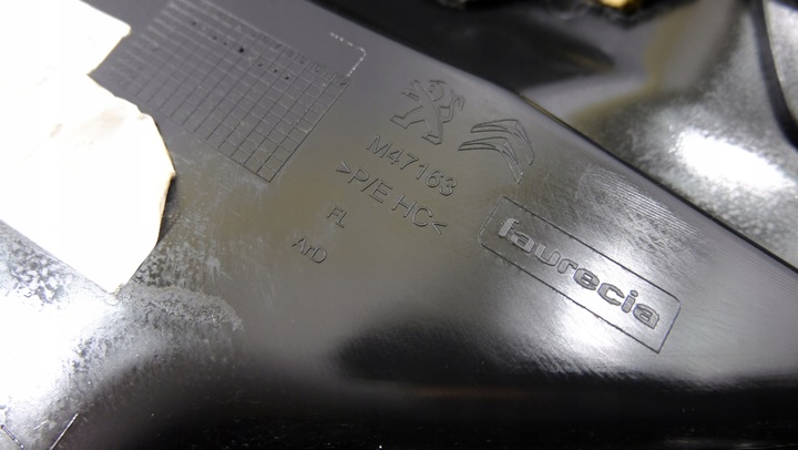 фото №6, Peugeot 308 t9 обивка боковина дверь правые зад