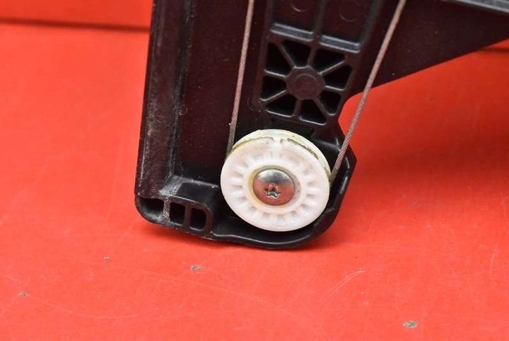 фото №11, Підйомник вікна правий перед eu 9817212080 toyota proace city 16-21
