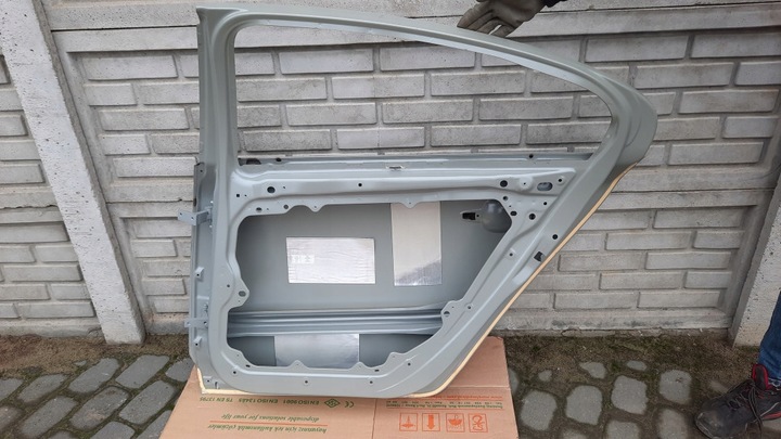 фото №13, Двері зад задні праві volvo s60 довгий 32228977 usa 10-18r нове