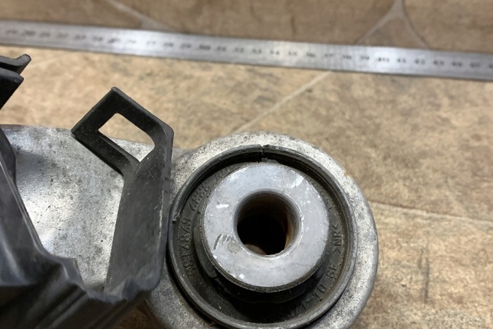 фото №8, Важіль задній лівий bmw 7 f01, f02 6782135 3.0l бензин 224kw 2011