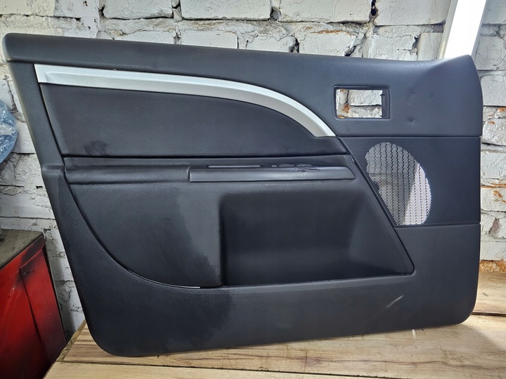 фото №1, Обивка боковина mondeo mk3 st 220 левая перед