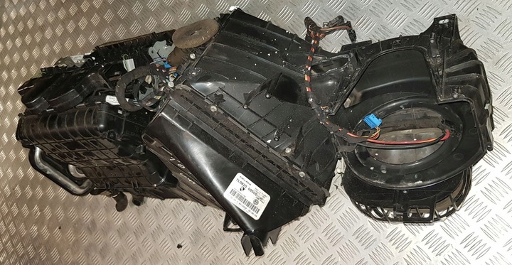 фото №8, Vw touareg 7l отопитель корпус испаритель жгут 7l0820005cq европа 04r