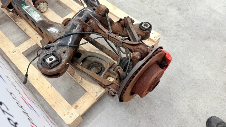 фото №10, Bmw e81 e87 e90 e91 e92 e93 подрамник подвешивание зад поворотный кулак 6783713 бензин