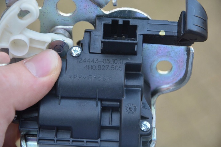 фото №12, Замок audi a8 s8 8f0827573 8e0827573d 4h0827505