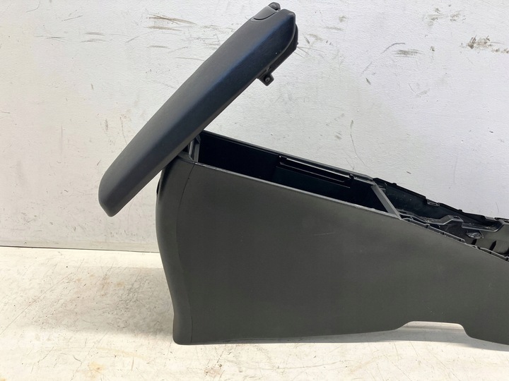 фото №9, Avensis t27 тунель середній підлокітник