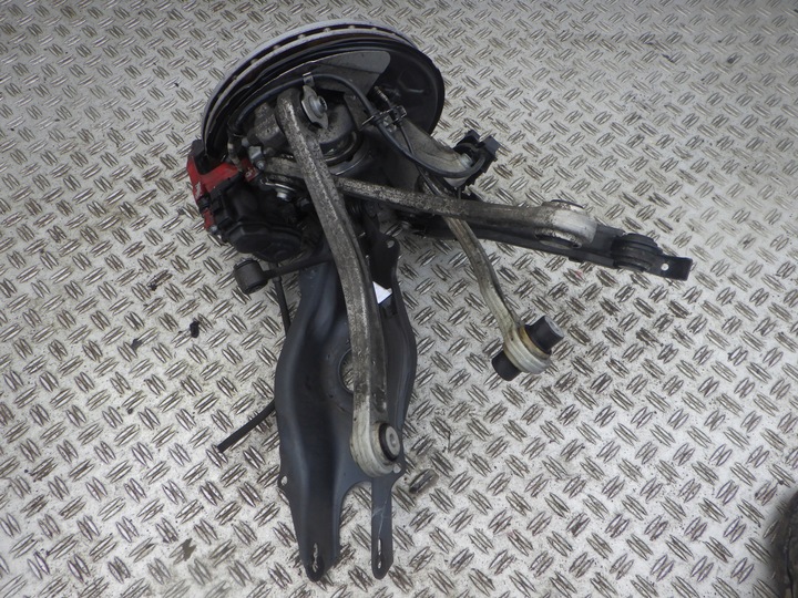 фото №6, Mercedes w213 підвішування поворотна опора зад задні lewew лівий