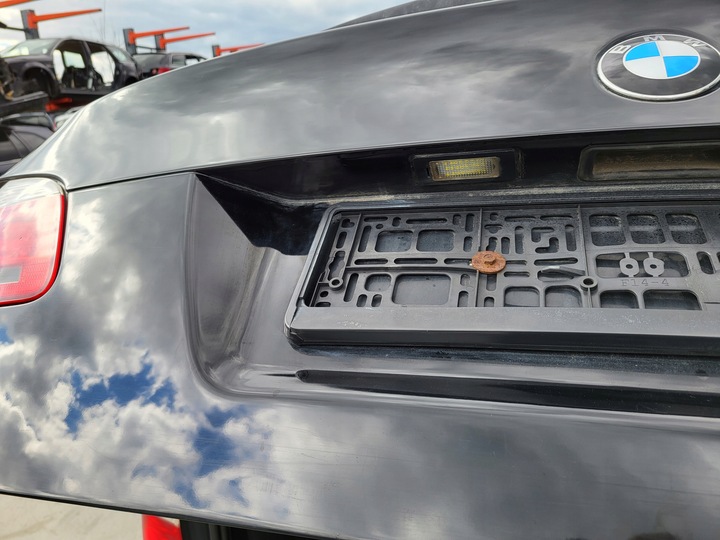 фото №12, Bmw e61 рестайлинг 07r крышка багажника schwarz 2 ii