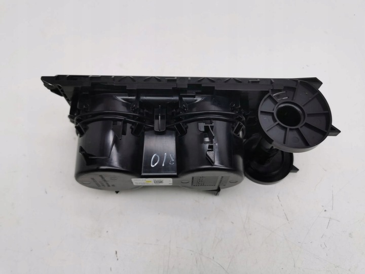 фото №7, Skoda octavia mk4 2022 переднє тримач na чашка тунелю середнього