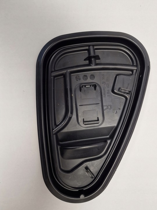 фото №1, Touareg iii правий зад заглушка двері 760839916b 760839916a