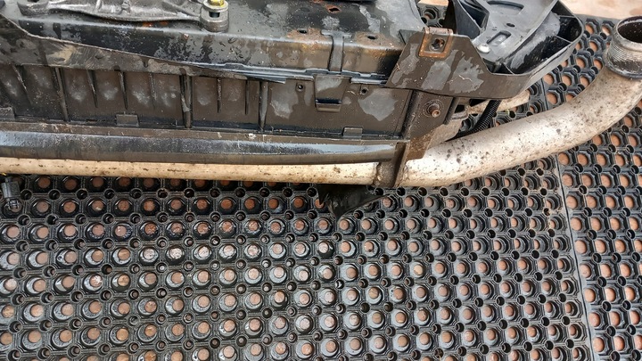 фото №12, Audi a6 c6 2.0 tdi pas переднее комплект автомат