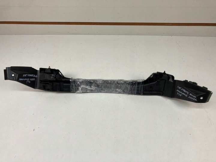 фото №16, Крепление бампера заднего fiat grande punto