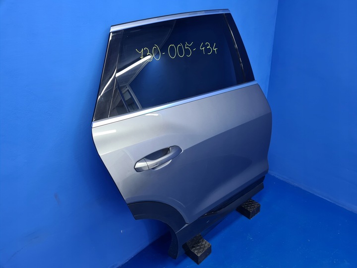 фото №10, Audi e-tron 55 дверь комплектные задние правые зад правый lz7f оригинал