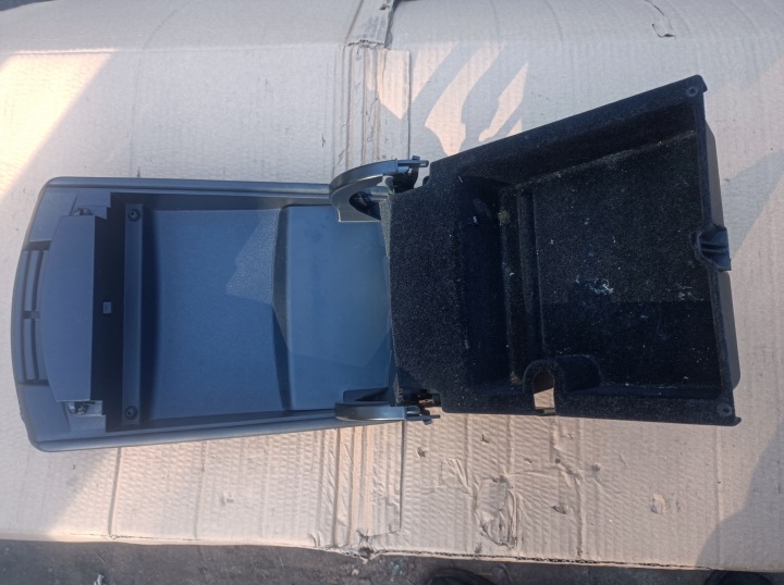 фото №6, Кожаный подлокотник ford s-max mk2