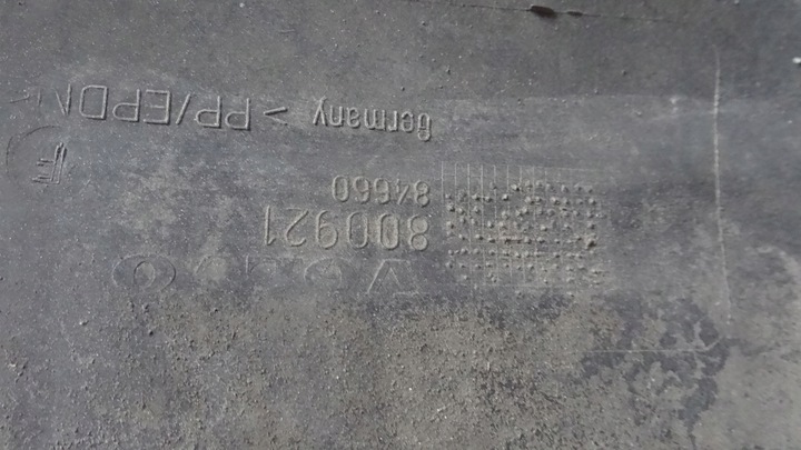 фото №15, Volvo i v40 бампер зад