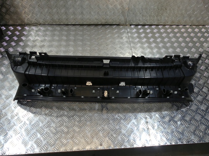 фото №14, Bmw x6 g06 обивка багажника пол боковина планка na край карман