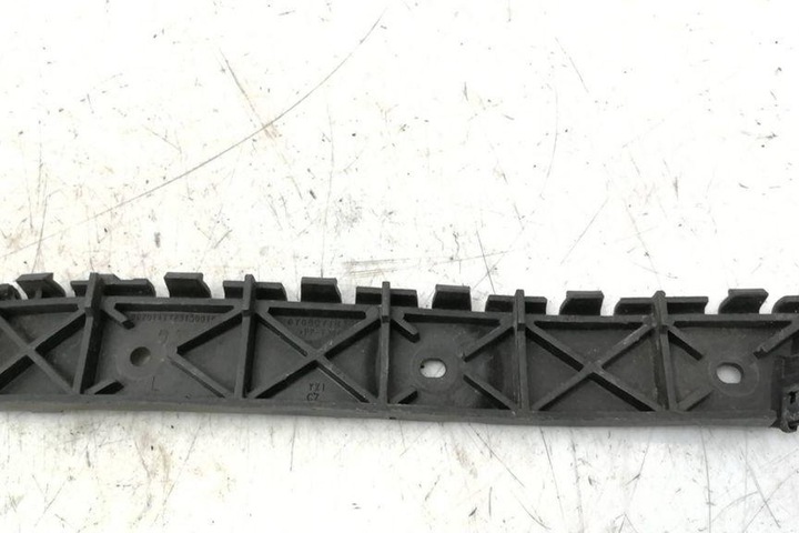 фото №8, Лівий ковзун передньої бампера skoda fabia i 6y2 6y0807183c 1.9l дизель