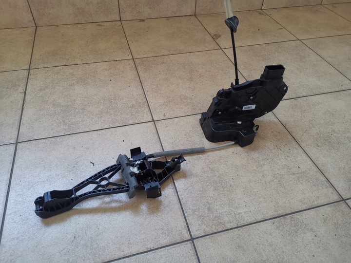 фото №1, Volvo xc60 s40 v50 s60 v60 v70 s80 замок двері зад