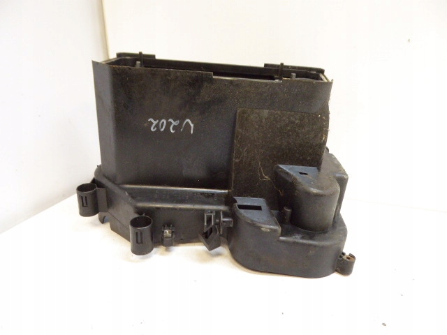 фото №1, C класс w202 93-01 корпус коробка предохранителей 2.2 cdi