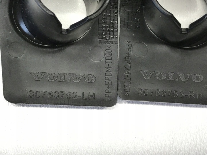 фото №9, Крепление датчиков парковка зад volvo v50 2008-2012 oem/oe 30786089