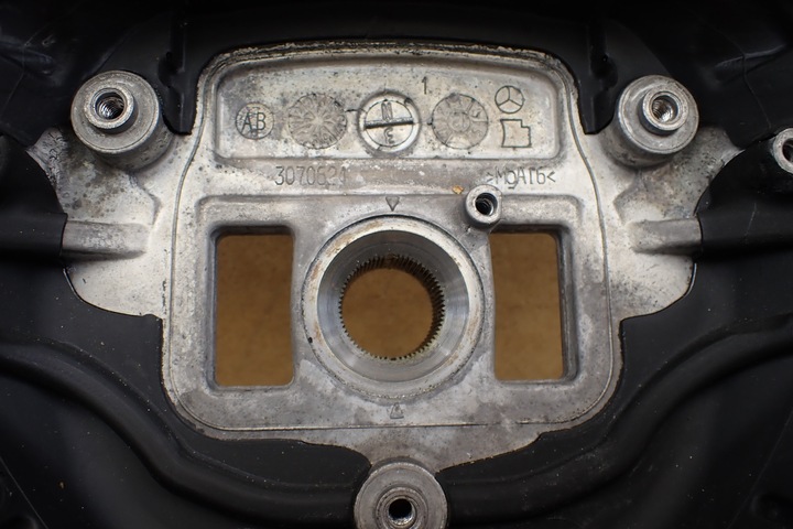 фото №10, Руль mercedes w204 w218 amg 307575081162