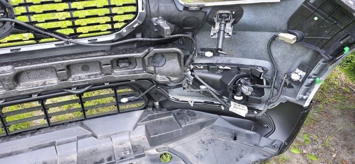 фото №6, Volvo xc40 бампер перед переднее kpl 6 pdc распылители камера