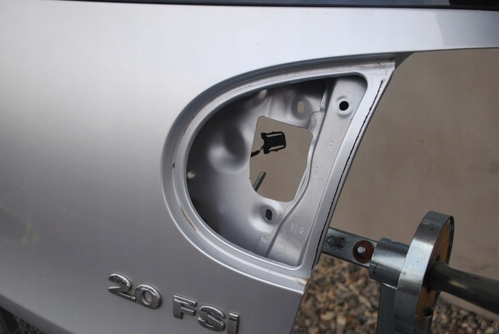 фото №7, Кришка задня багажника хетчбек vw golf v hb 5d la7w