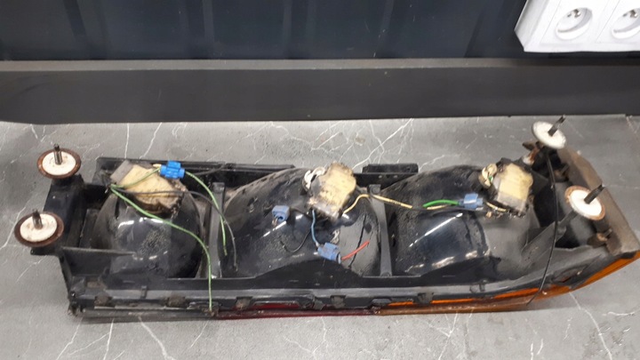 фото №12, Лампа левая chevrolet corsica 96r