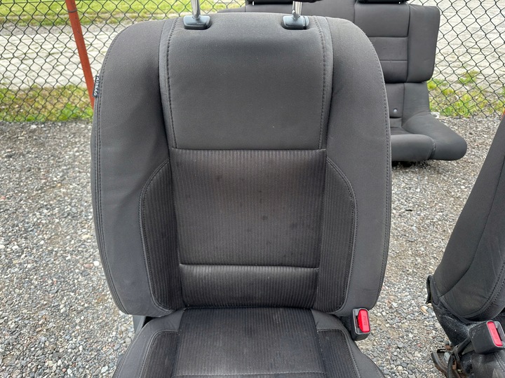 фото №12, Сиденья диван спинка салон кожа обшивки ford mustang v cabrio 2010-2014