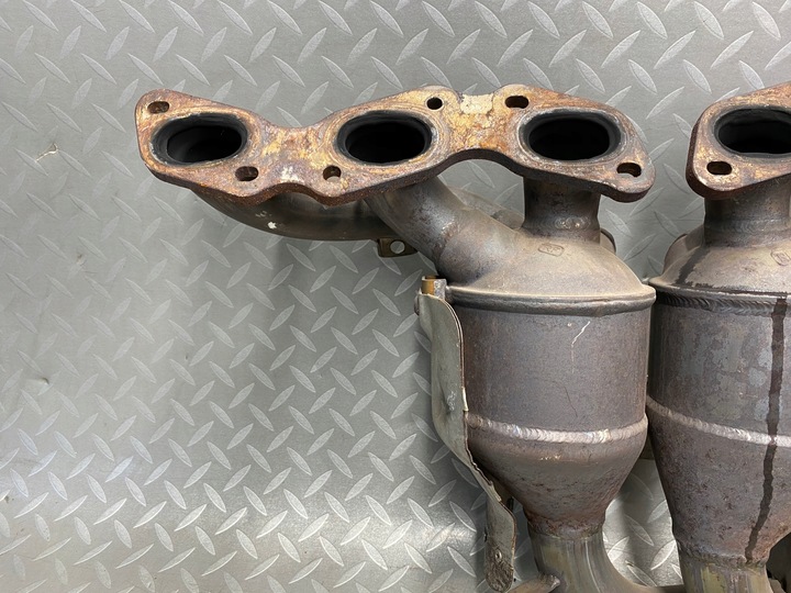 фото №8, Каталізатор колектор праві 5.9 6.0 aston martin db9 4g4e-5g236-be