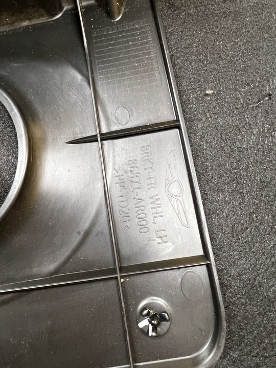 фото №8, Новое подкрылок левая передние перед genesis gv70